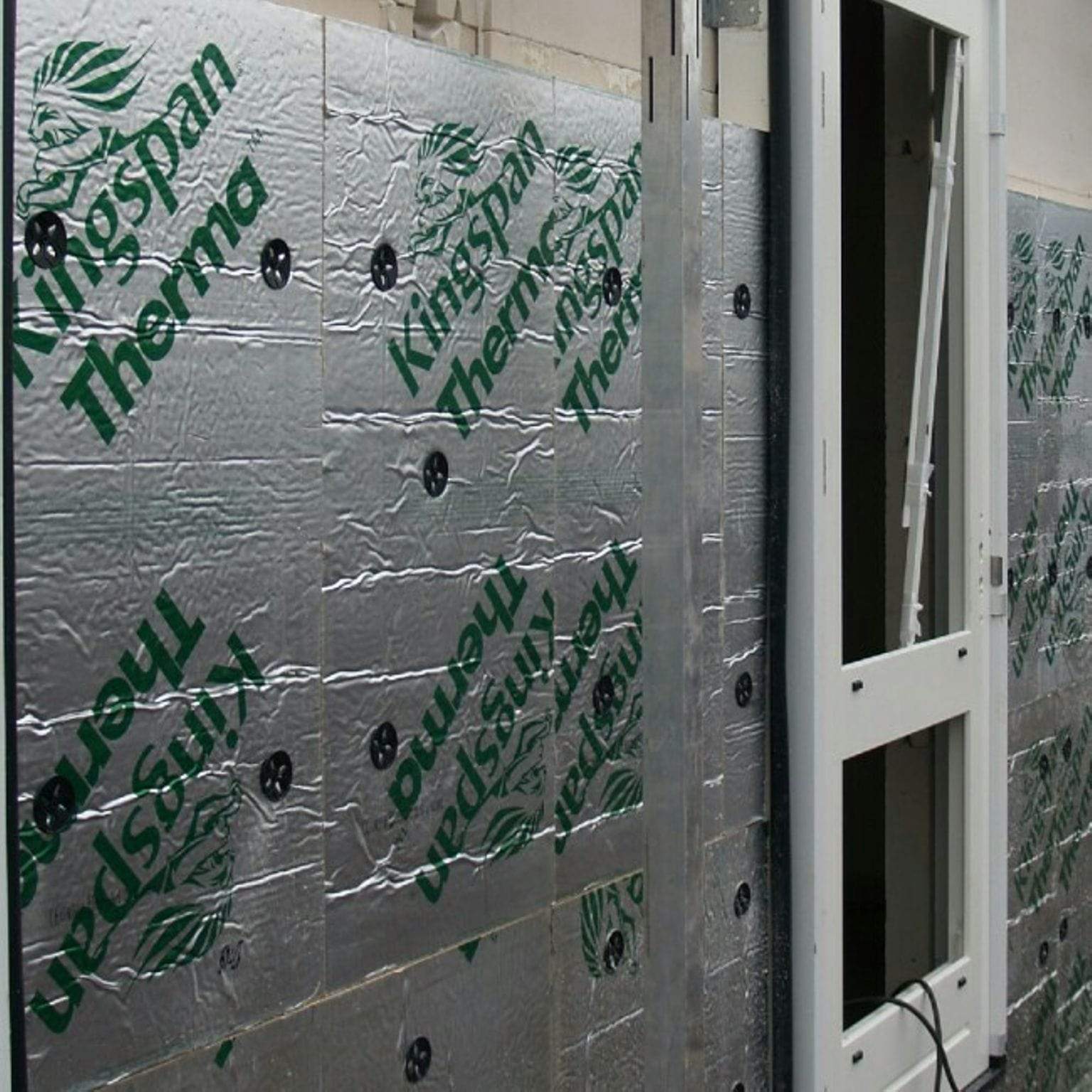 Kingspan Kingspan TW50 ThermaWall Cavity Wall Board 1200 x 450 Kingspan TW50 Thermawall Cavity Wall Board 1200 x 450 | insulationuk.co.uk